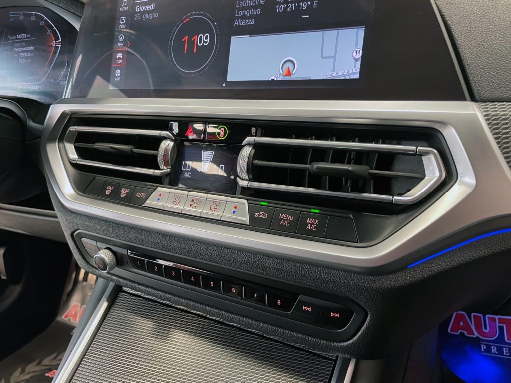 BMW 320 D TOURING MHEV 48V M-SPORT AUTO - IVA DEDUCIBILE - 51