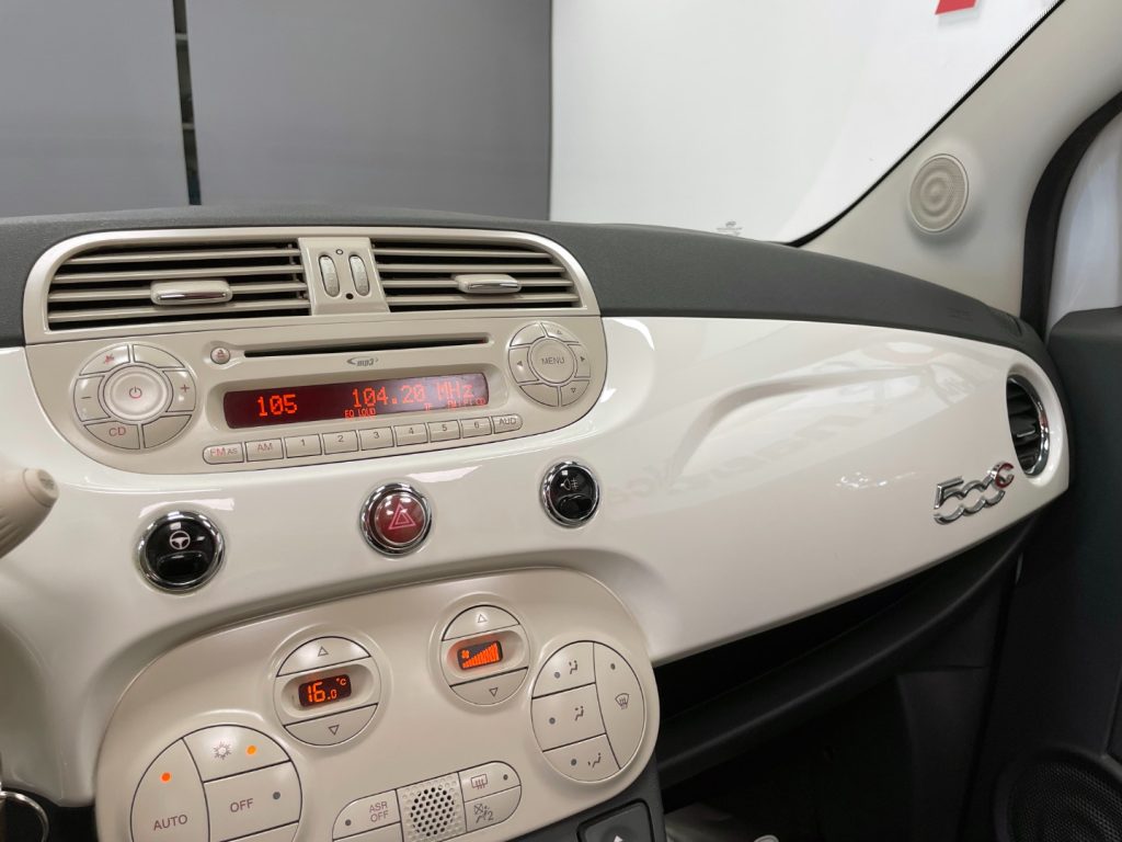 FIAT 500C 1.2 LOUNGE 69CV MY14 - 23