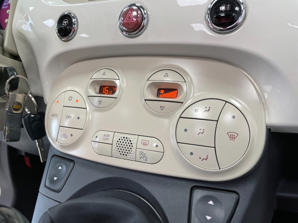 FIAT 500C 1.2 LOUNGE 69CV MY14 - 28