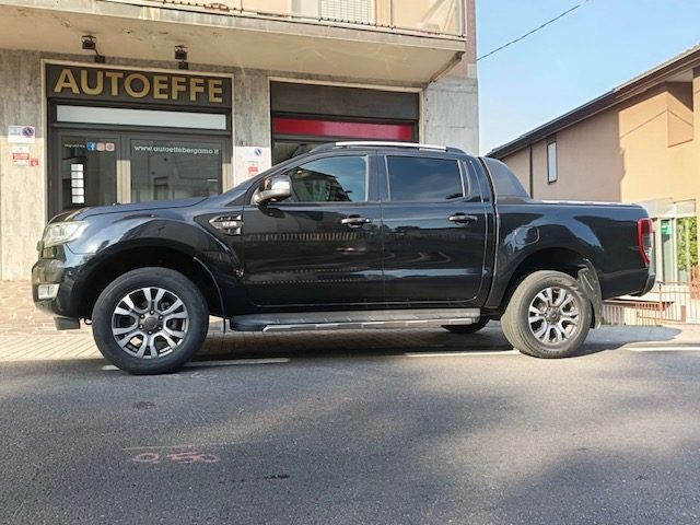 FORD Ranger Nero metallizzato