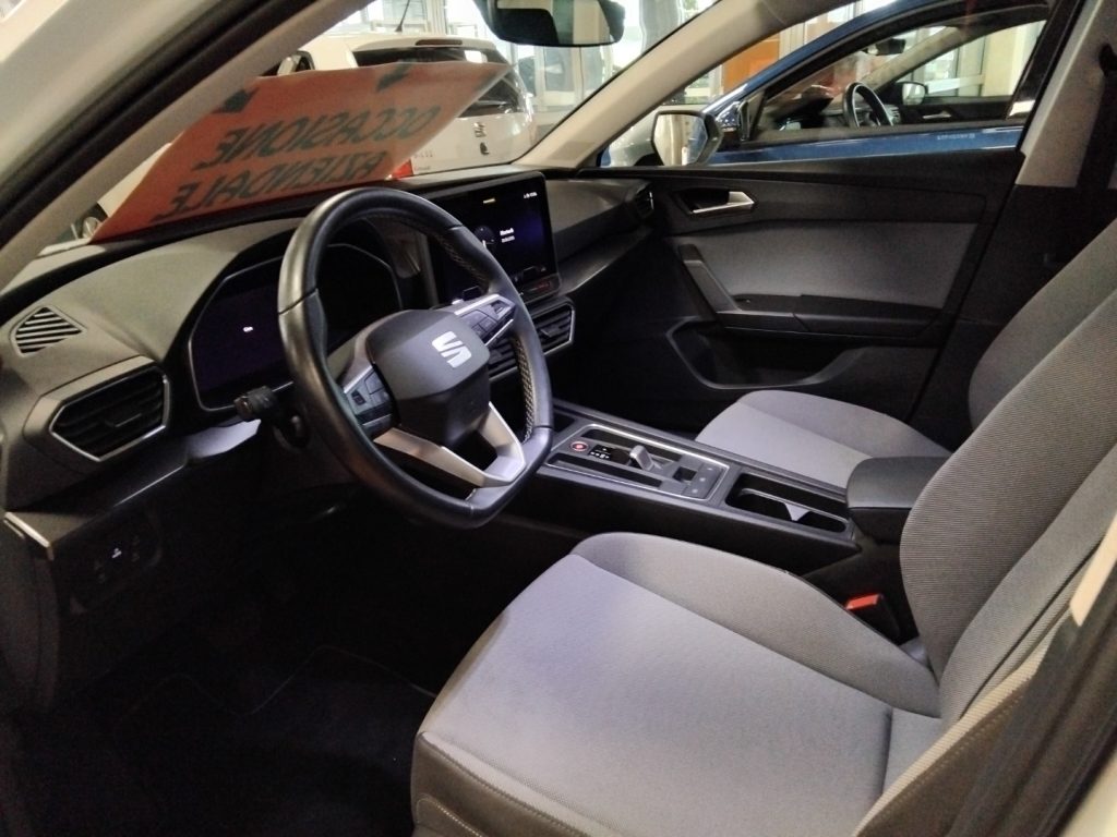 SEAT Leon 2.0 TDI 150 CV DSG Business - 14