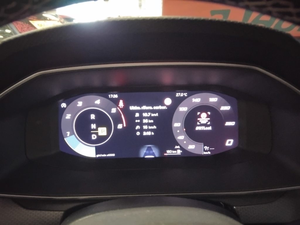 SEAT Leon 2.0 TDI 150 CV DSG Business - 22