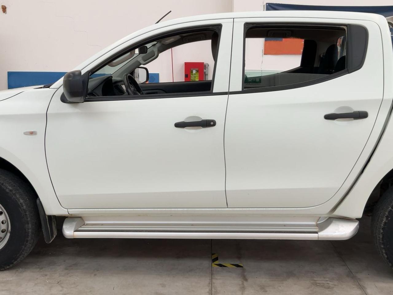 MITSUBISHI L200 2.4 DI-D/154CV Double Cab - 6