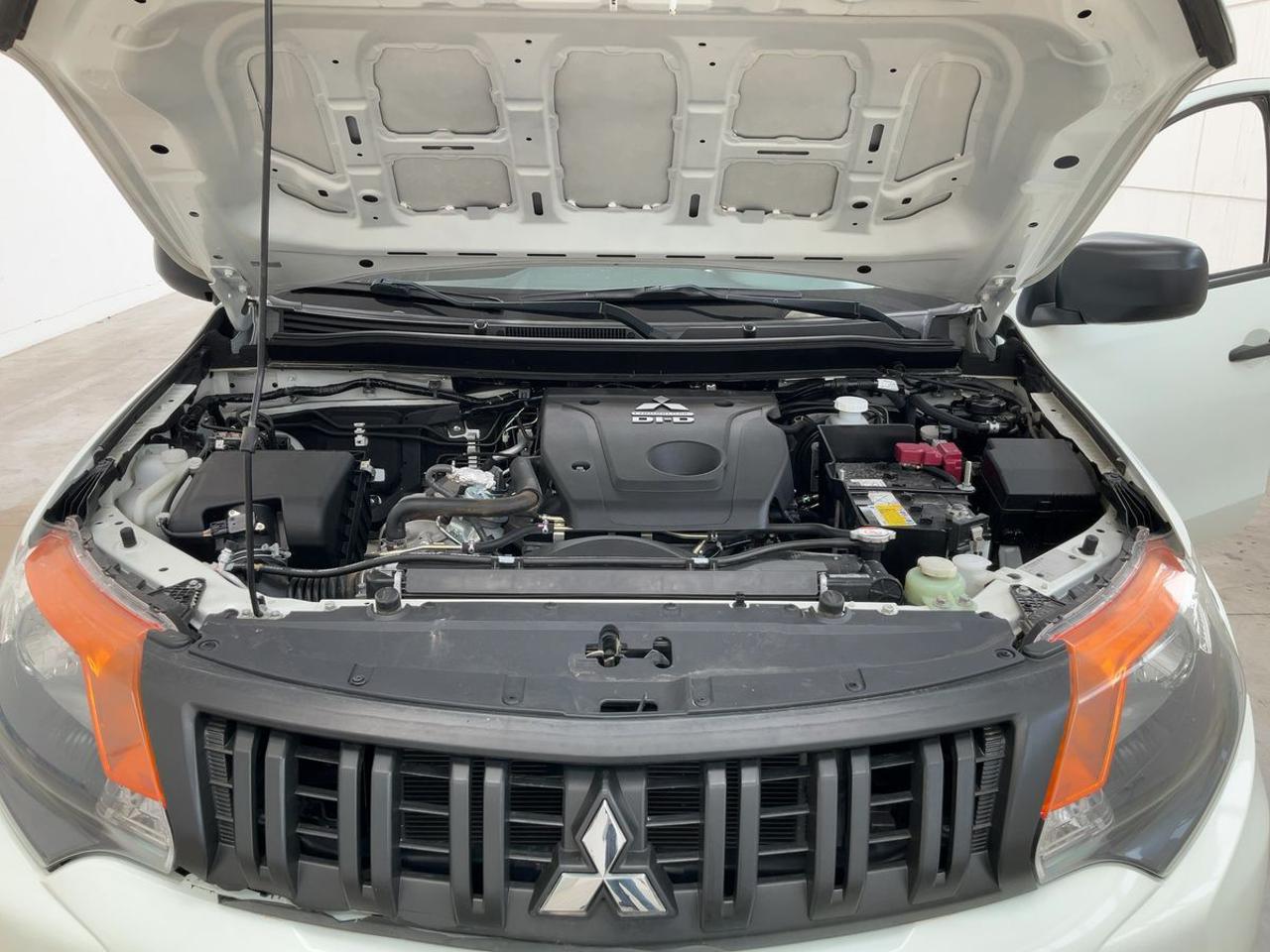 MITSUBISHI L200 2.4 DI-D/154CV Double Cab - 17