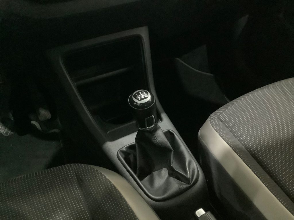 VOLKSWAGEN up! 5p 1.0 Move  75cv - 8