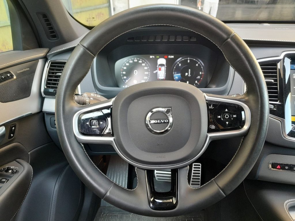VOLVO XC90 B5 D AWD Geartronic 7p R-Design - 10