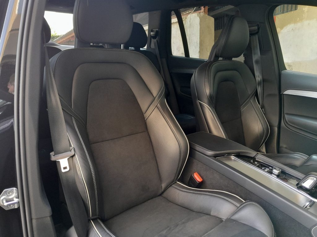 VOLVO XC90 B5 D AWD Geartronic 7p R-Design - 21
