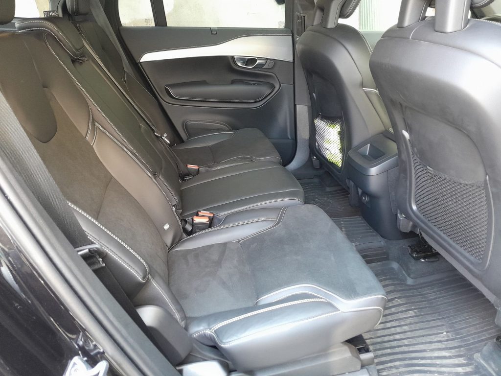 VOLVO XC90 B5 D AWD Geartronic 7p R-Design - 24