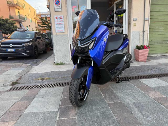 YAMAHA Nmax 155 Nero metallizzato