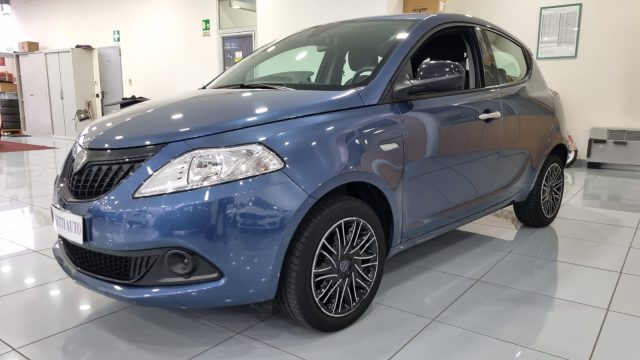LANCIA Ypsilon Blu metallizzato