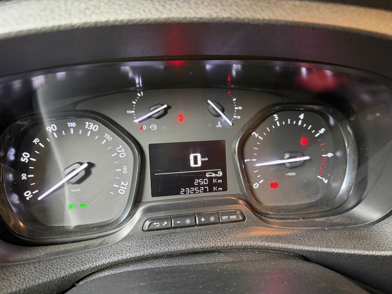 OPEL Vivaro Life 1.5 Diesel 120CV S&S PL-SL-TN L - 10