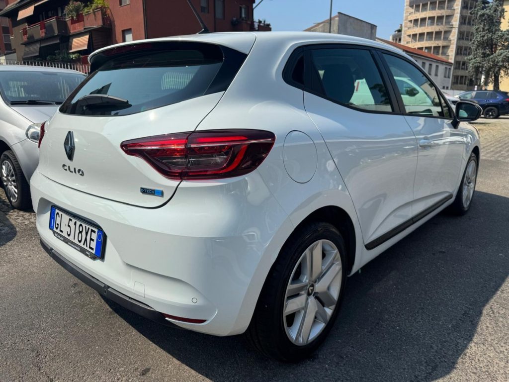 RENAULT Clio Full Hybrid 140 CV AUT.BUSINESS - 2