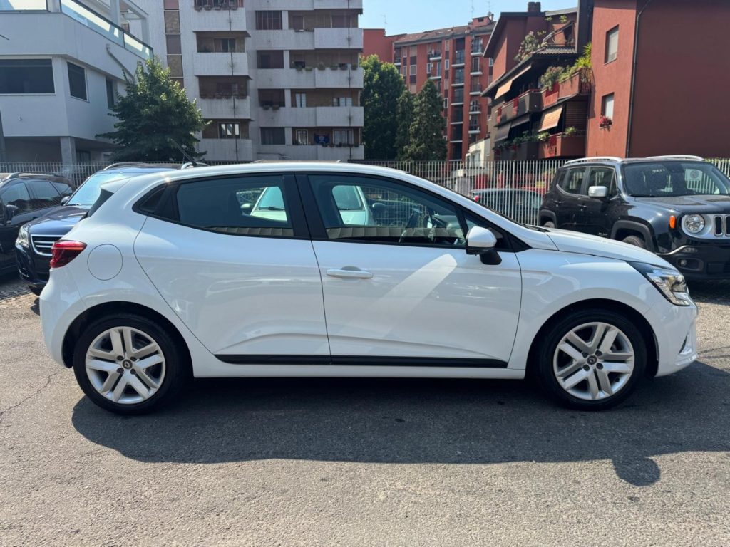 RENAULT Clio Full Hybrid 140 CV AUT.BUSINESS - 5