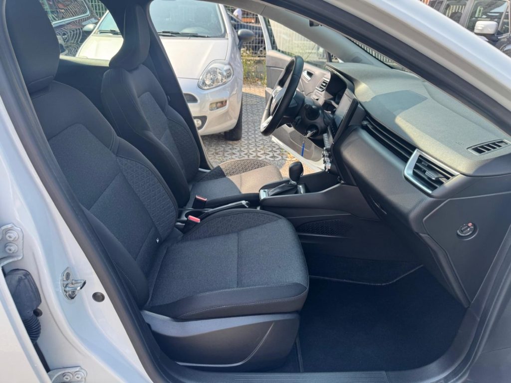 RENAULT Clio Full Hybrid 140 CV AUT.BUSINESS - 16