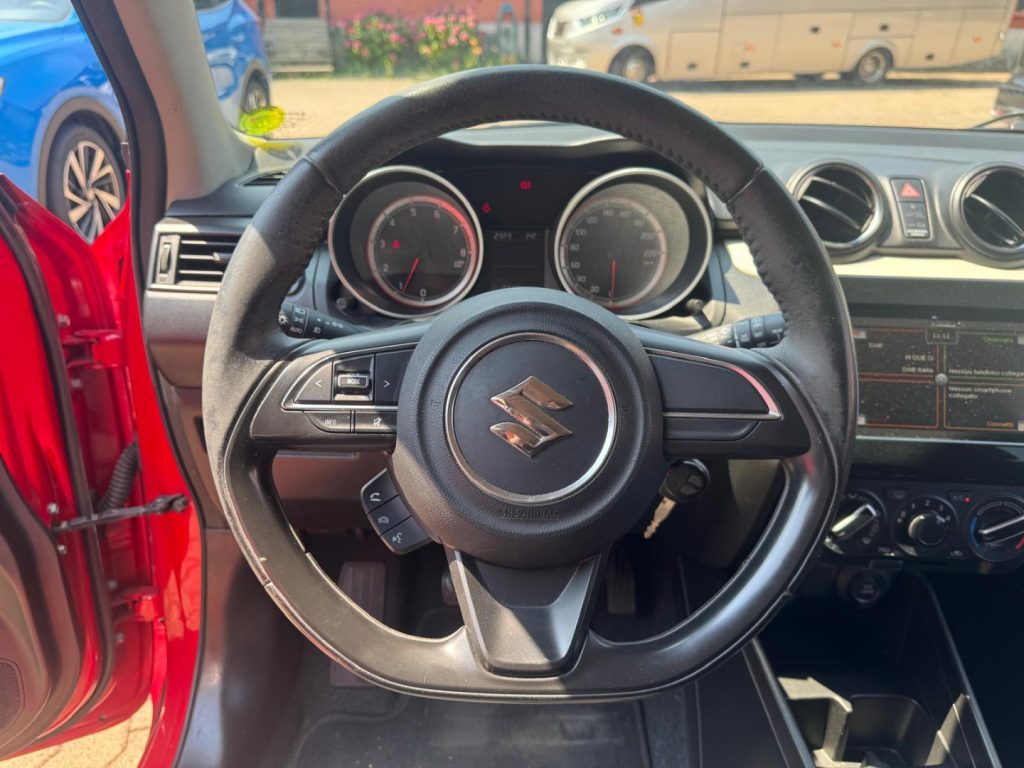 SUZUKI Swift 1.2 Dualjet Cool - 10