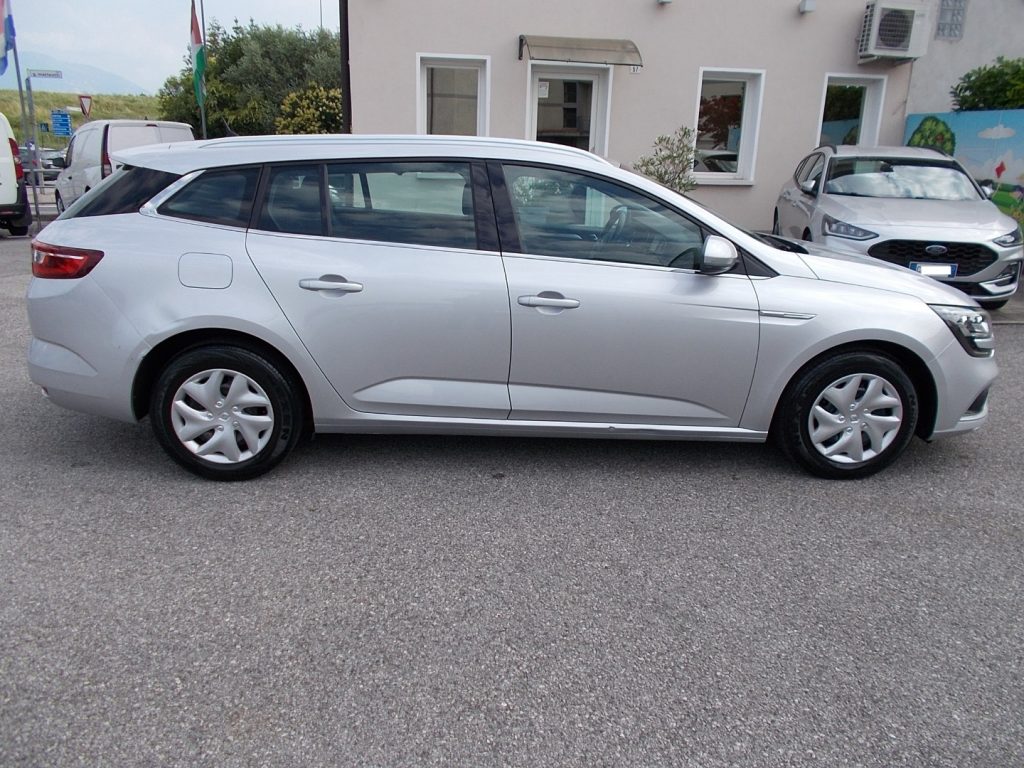 RENAULT Megane Sporter Blue dCi 115 CV Business - 5