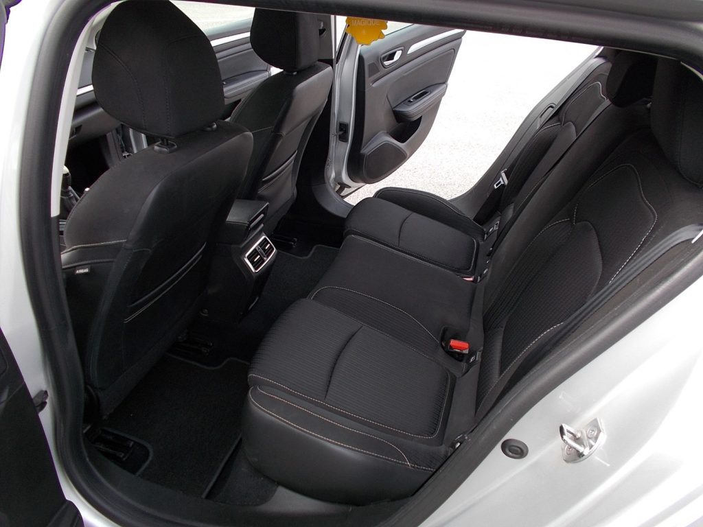 RENAULT Megane Sporter Blue dCi 115 CV Business - 12