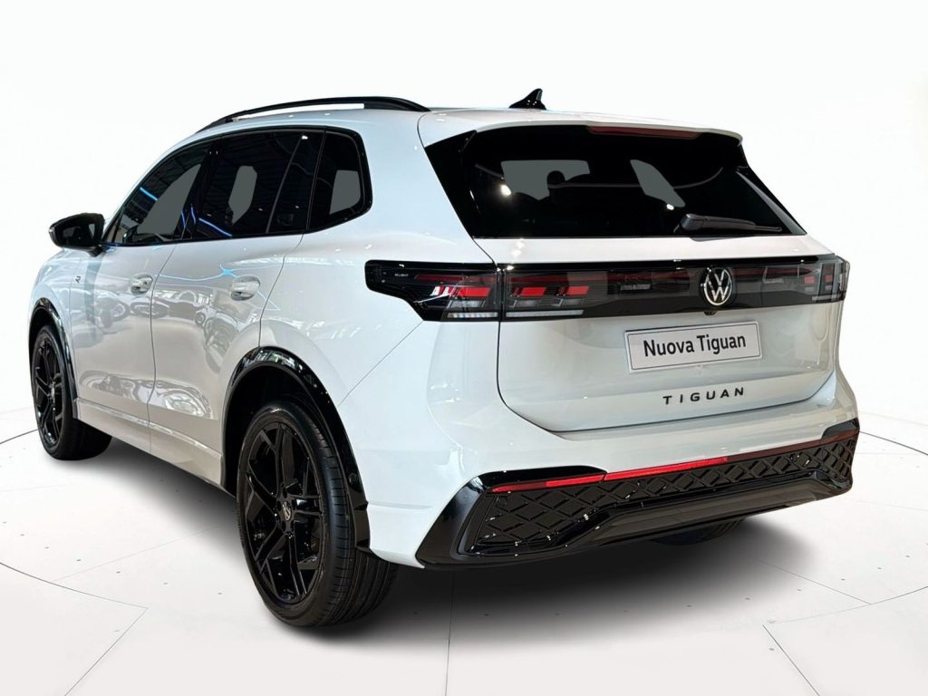 VOLKSWAGEN Tiguan Nuova Tiguan R-Line Plus 2.0 TDI SCR 110 kW (150 C - 5