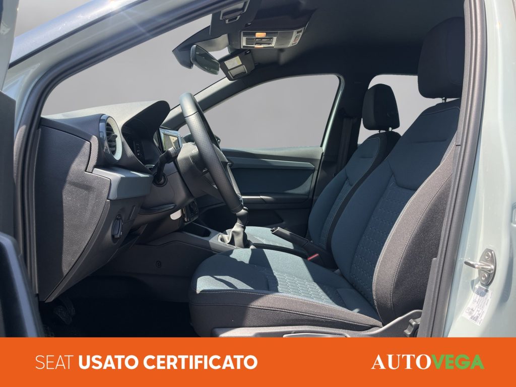 SEAT Arona 1.0 ecotsi style 95cv - 13