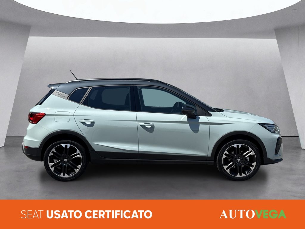 SEAT Arona 1.0 ecotsi style 95cv - 3