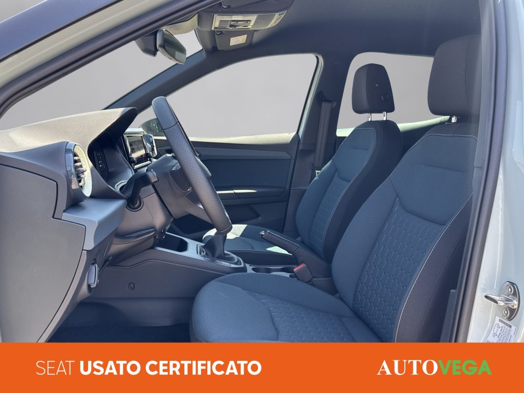 SEAT Arona 1.0 ecotsi style 95cv - 13