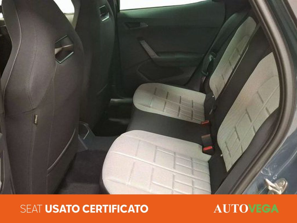 SEAT Ibiza 1.0 ecotsi fr 95cv - 6