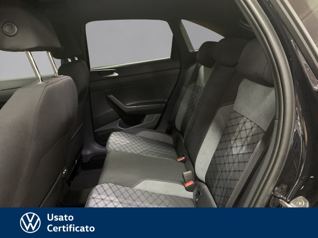 VOLKSWAGEN Taigo 1.0 tsi r-line 115cv - 12