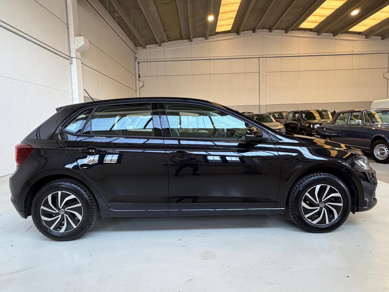 VOLKSWAGEN Polo 1.0 Life - 6