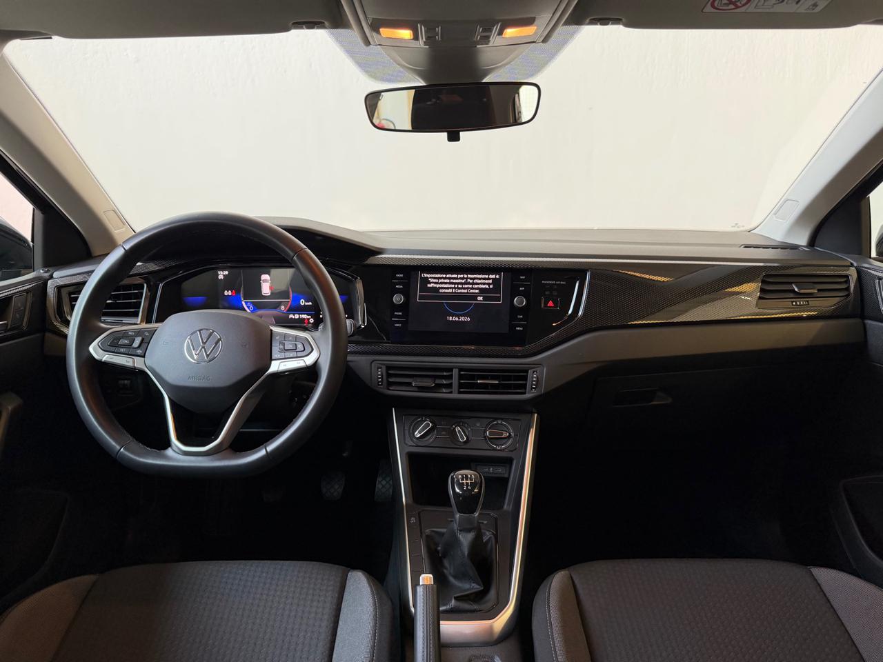 VOLKSWAGEN Polo 1.0 Life - 15