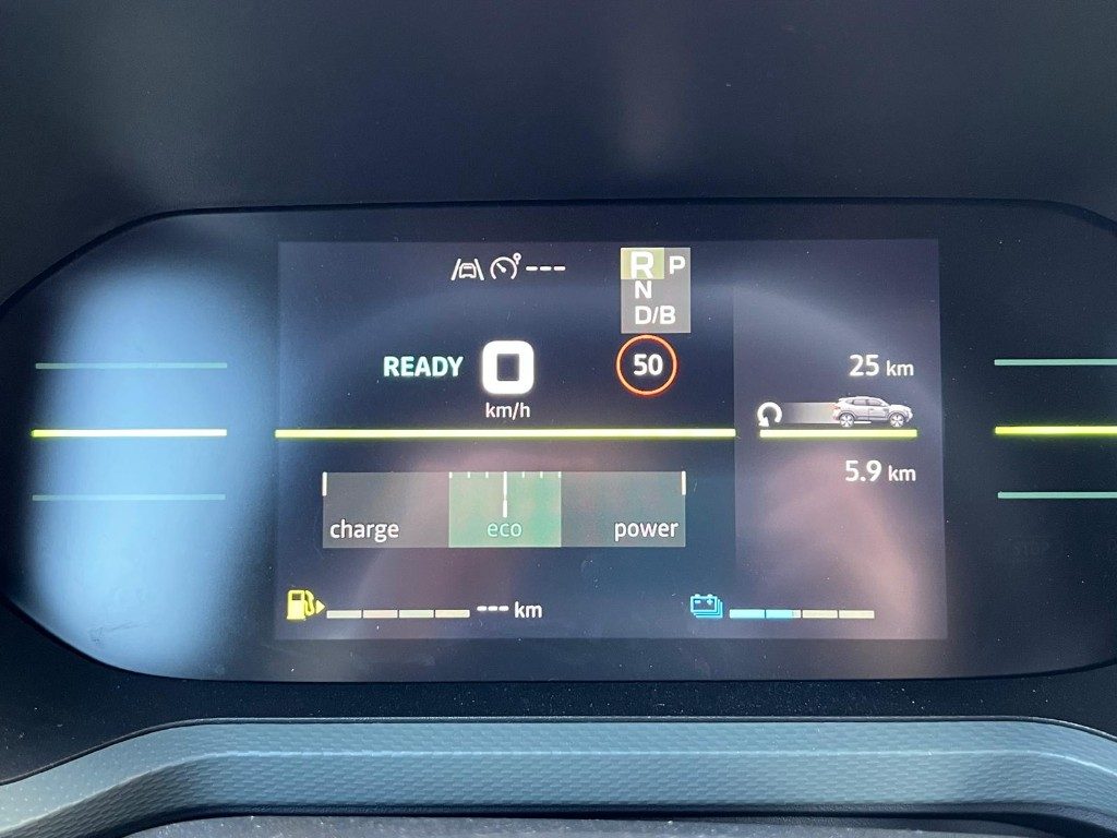 DACIA Duster Hybrid 140 CV Extreme - 23