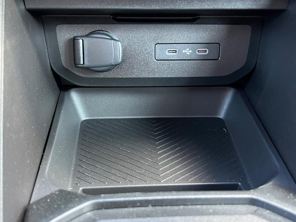 DACIA Duster Hybrid 140 CV Extreme - 24