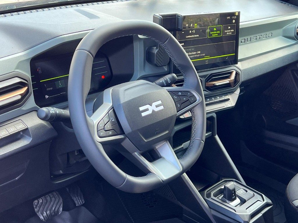 DACIA Duster Hybrid 140 CV Extreme - 33