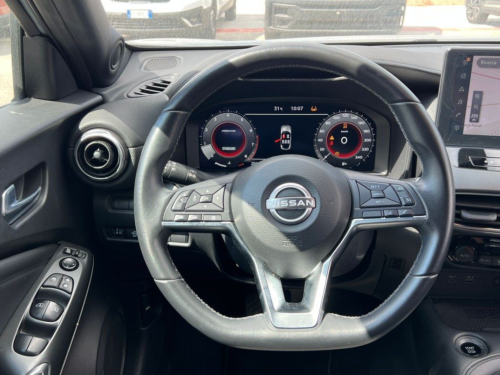 NISSAN Juke 1.0 DIG-T 114 CV N-Sport - 11