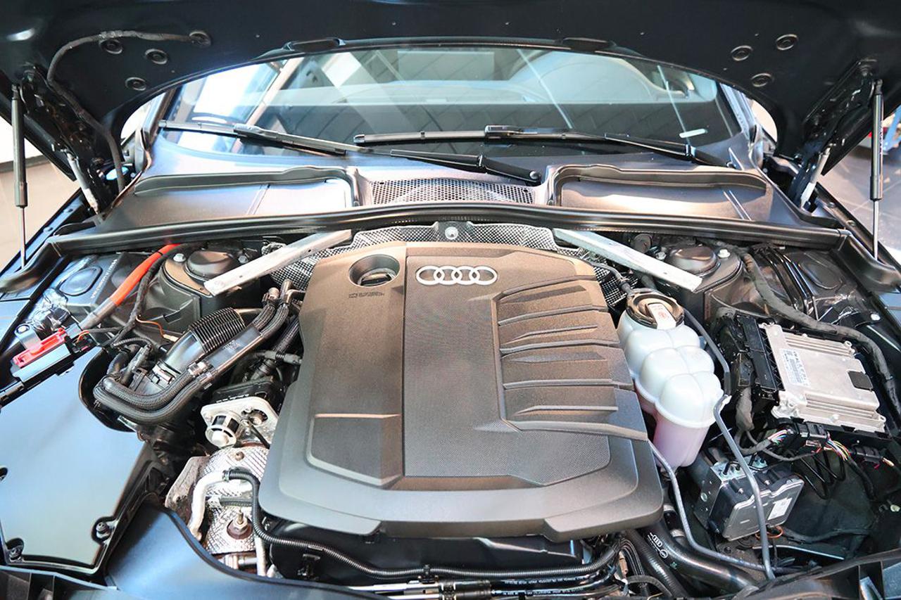 AUDI A4 35 TDI Avant S-Tronic S-Line - 10