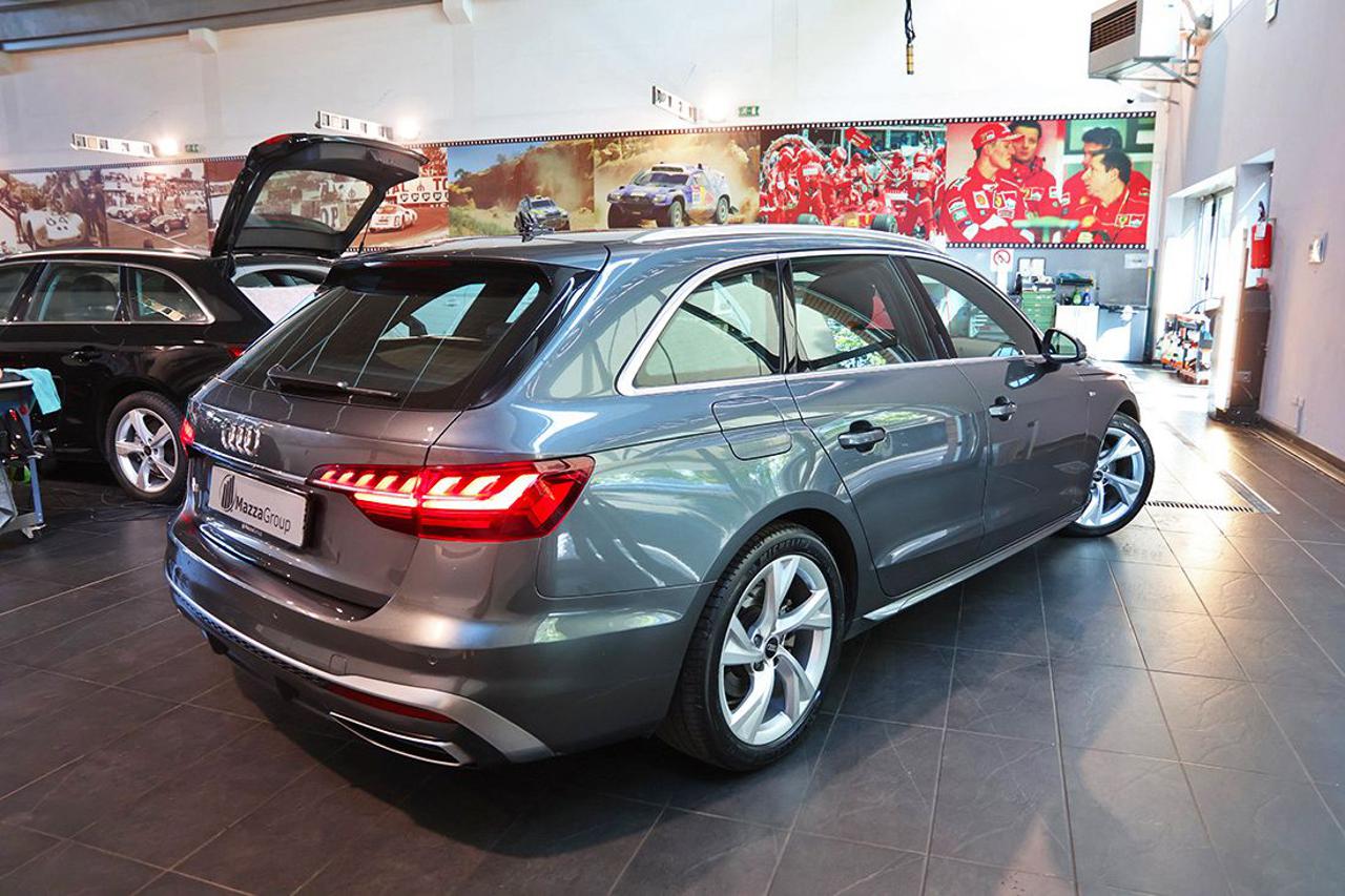 AUDI A4 35 TDI Avant S-Tronic S-Line - 8