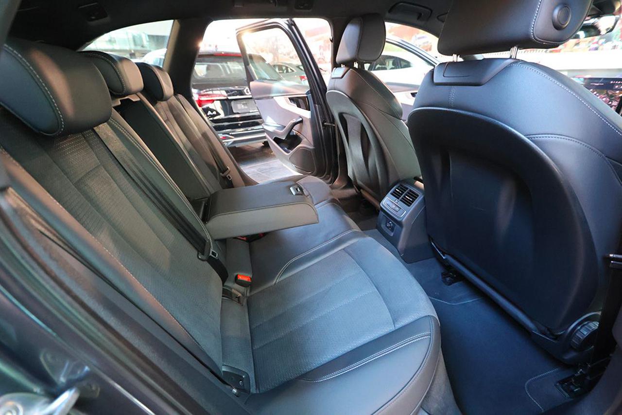 AUDI A4 35 TDI Avant S-Tronic S-Line - 18