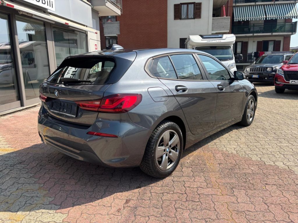 BMW 116 D Advantage *UNICO PROPRIETARIO* - 6