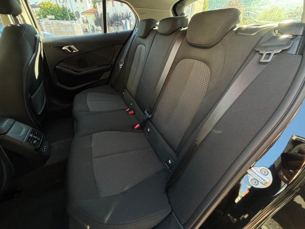 BMW 116 D Advantage GOMME 4 STAGIONI*SEDILI ANT RISC - 8