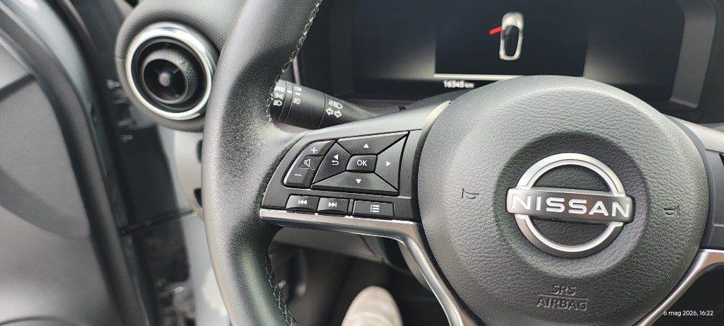 NISSAN Juke 1.6 HEV N-Connecta - 12