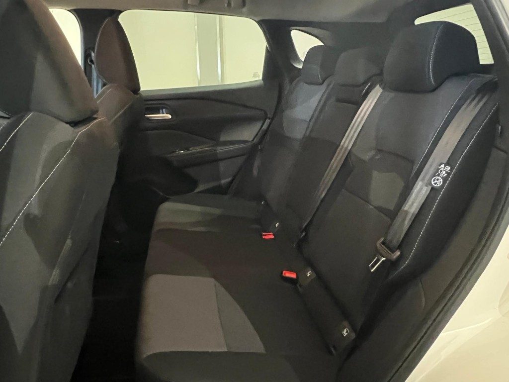 NISSAN Qashqai MHEV 140 CV N-Connecta - 12