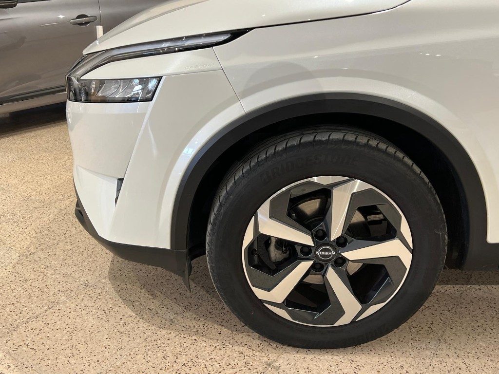 NISSAN Qashqai MHEV 140 CV N-Connecta - 19
