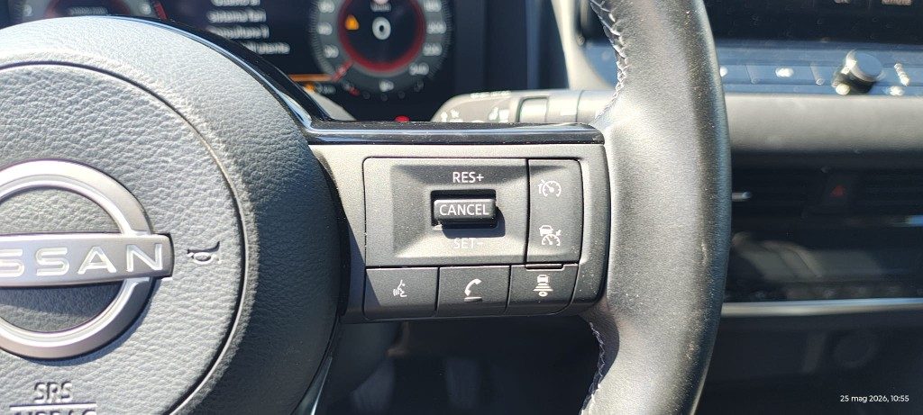 NISSAN Qashqai MHEV 140 CV N-Connecta - 13