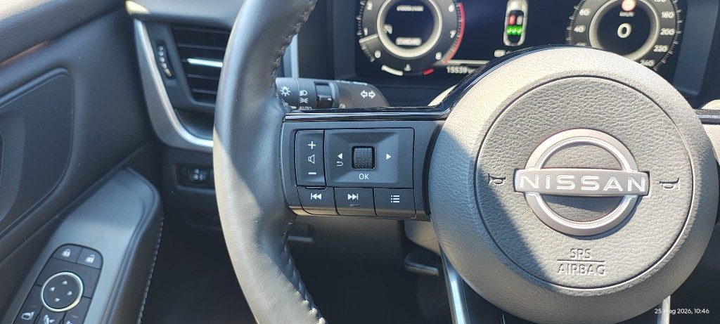 NISSAN Qashqai MHEV 140 CV N-Connecta - 12