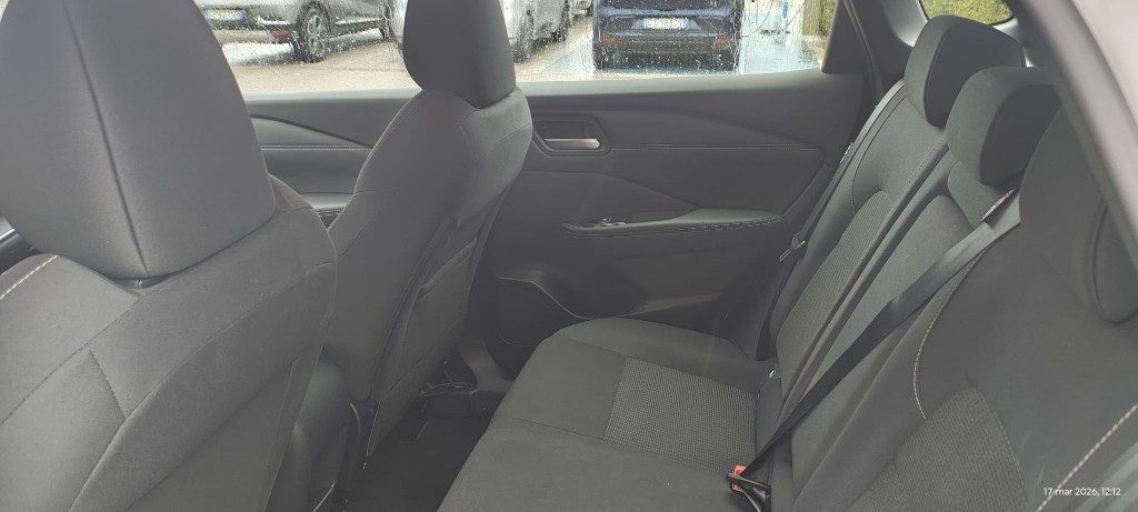 NISSAN Qashqai MHEV 158 CV Xtronic Business - 16