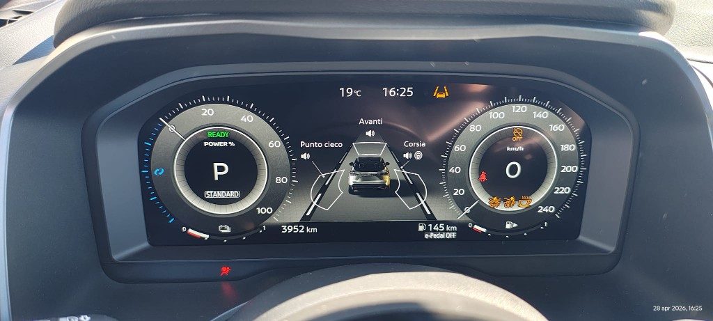 NISSAN Qashqai e-Power N-Connecta - 9