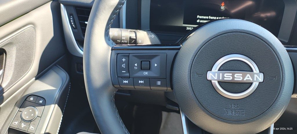 NISSAN Qashqai e-Power N-Connecta - 11
