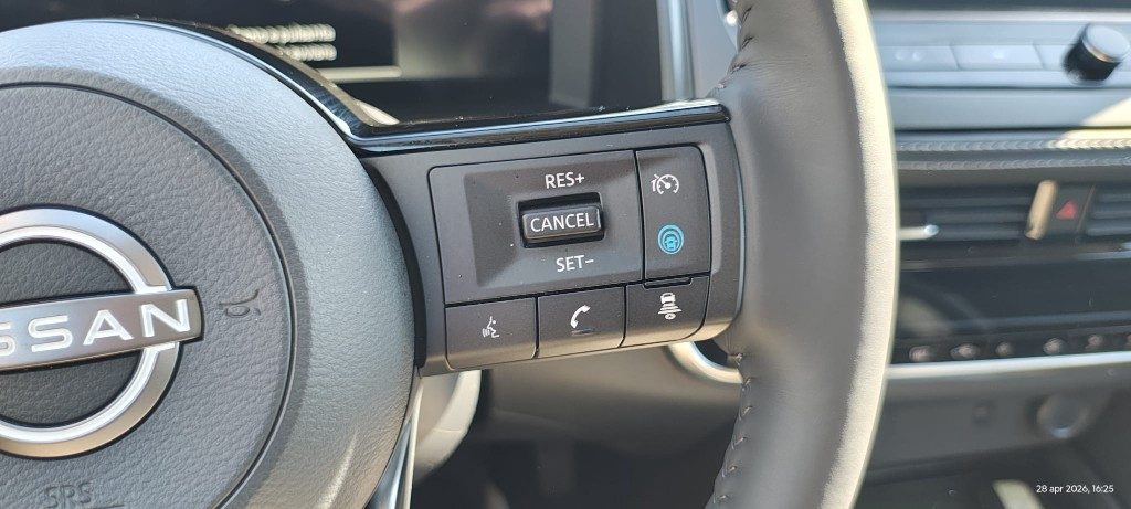 NISSAN Qashqai e-Power N-Connecta - 14