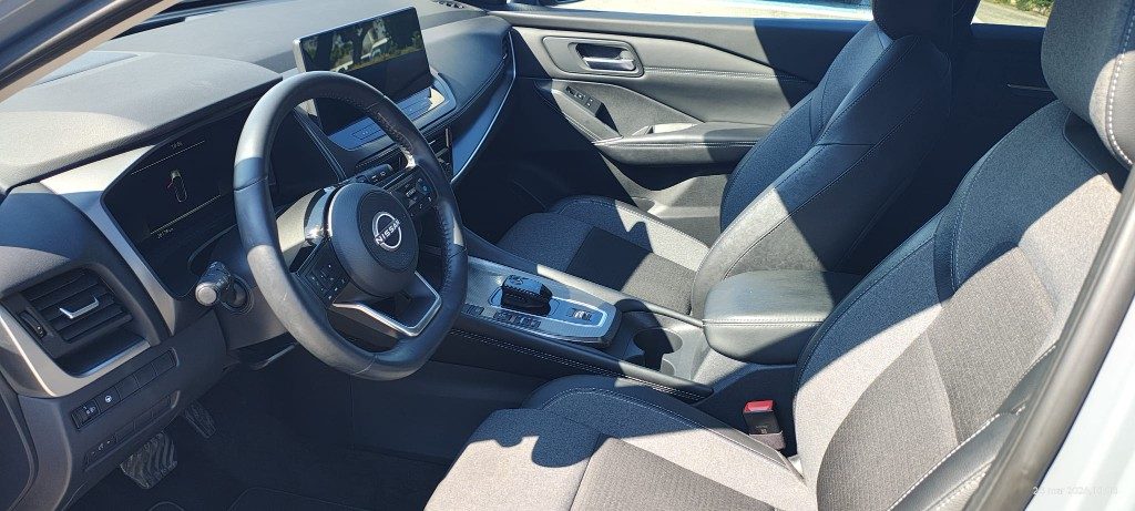 NISSAN Qashqai e-Power N-Connecta - 14