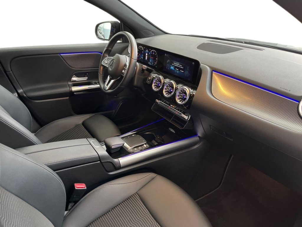 MERCEDES-BENZ GLA 200 d Automatic Sport Plus - 16