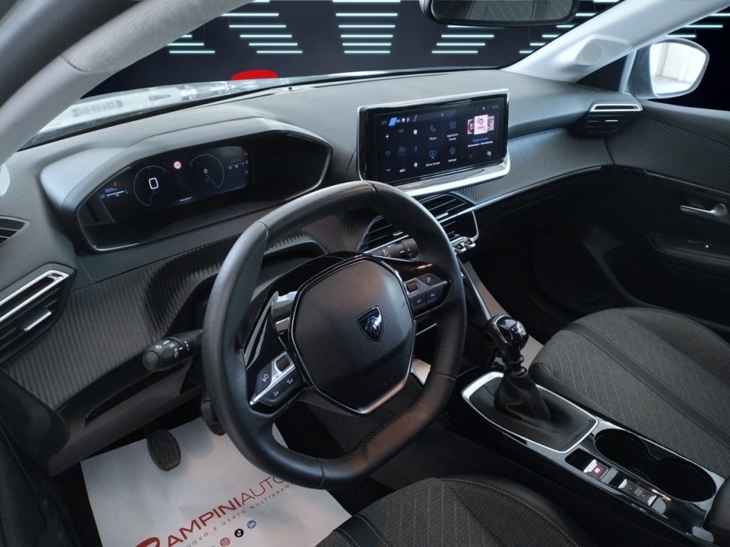 PEUGEOT 208 PureTech 100 Cv 5 porte Allure Km 14.000 - 16